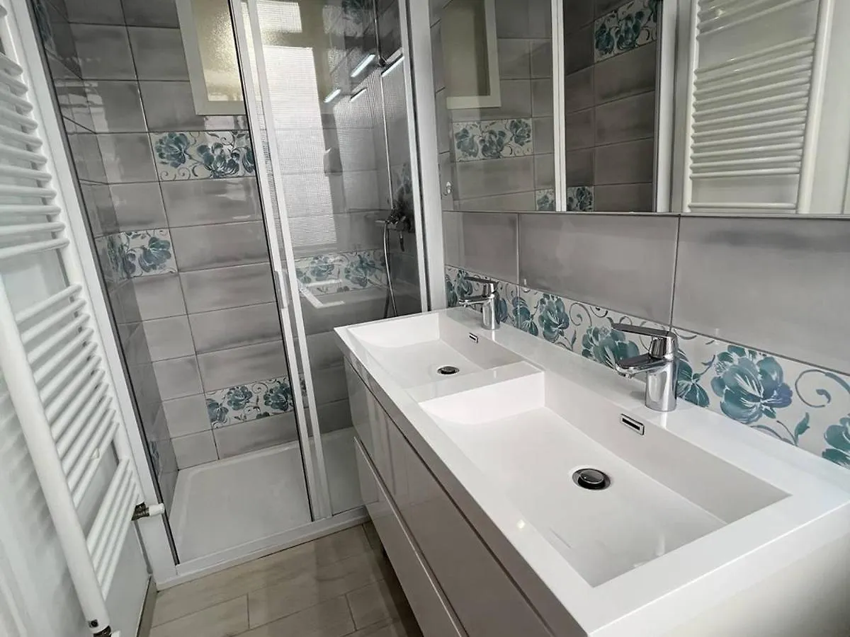 Appartement 6/8 Pers, Centre-Ville Avec Jardin, Proche Telecabines - Fr-1-234-311 코트레 프랑스